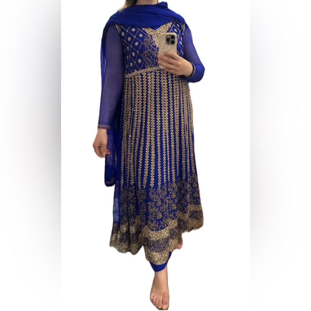 Indian wedding dress blue